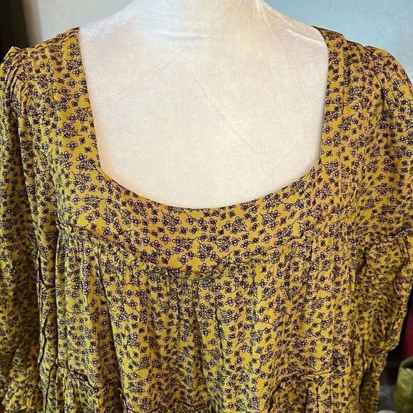Easel Green Tea Square Neck Printed Rayon Challie Tiered Ruffle Pleated Dress, S - Picture 2 of 9
